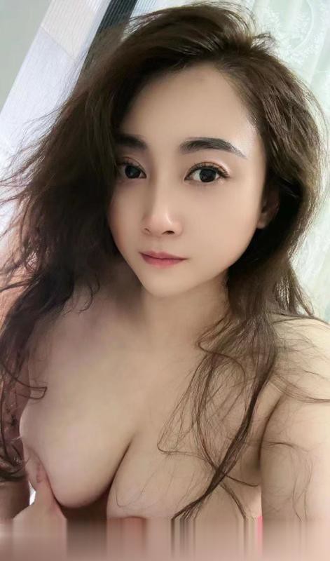 火辣巨乳御姐菲菲-2.jpg